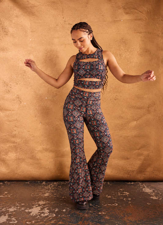 Flare Pants - Kai